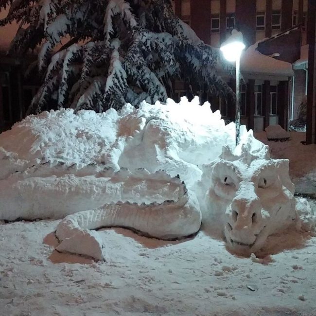 A snowy dragon. Eat your heart out, Shrek!