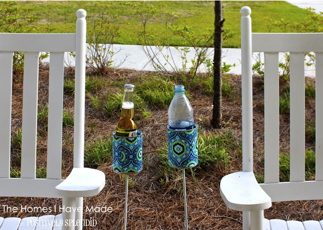 Never worry about knocking a drink over that you set on the ground with these <a href="http://www.positivelysplendid.com/2012/06/outdoor-drink-holder-tutorial.html" target="_blank">cute holders</a>.