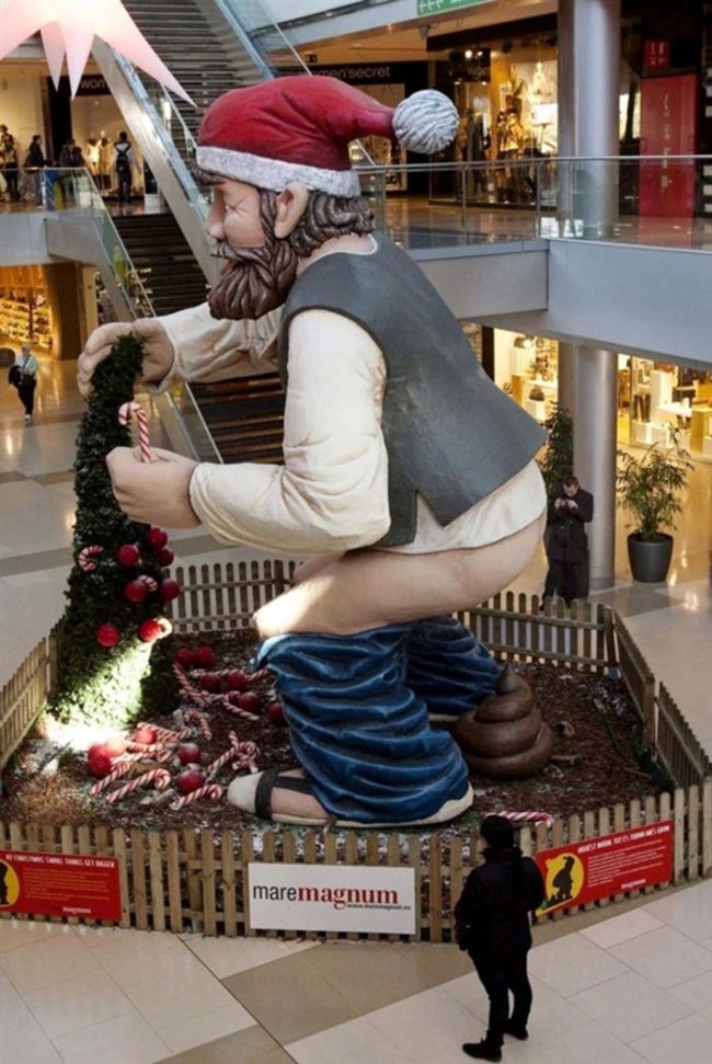 Not the most festive statue for the holidays.