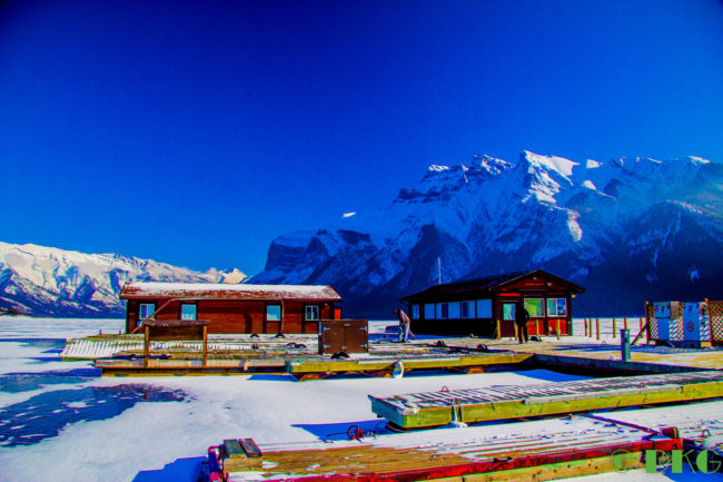 Lake Minnewanka, Canada