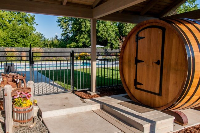 <a href="https://www.vrbo.com/485602" target="_blank">Wine barrel</a>, Walla Walla, Washington