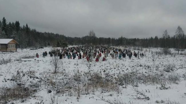 While most pictures of the site are taken during the summer, Redditor <a href="https://www.reddit.com/user/DroidTrf" class="author may-blank id-t2_9aoy2" target="_blank">DroidTrf</a> recently found himself in the area in the dead of winter.